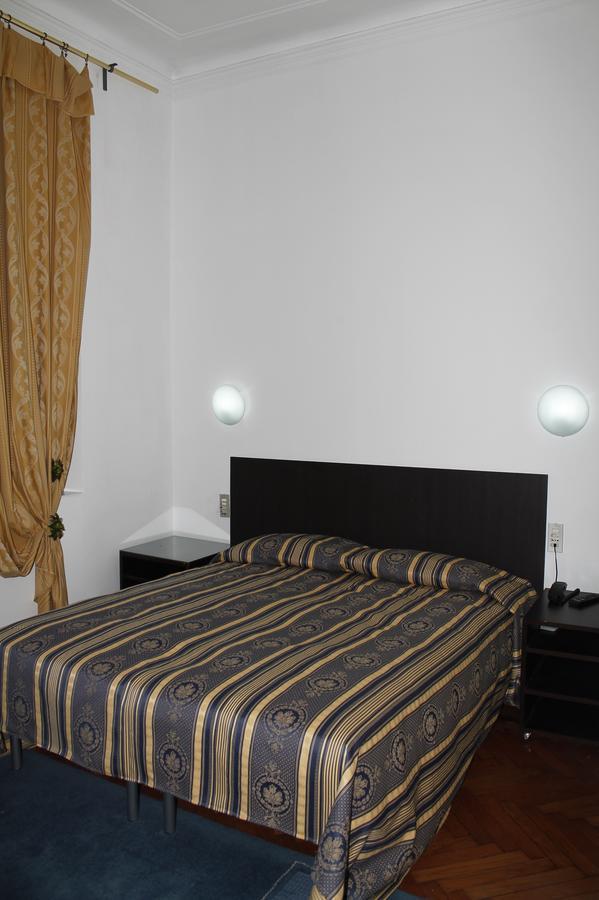 Hotel Luisa Μιλάνο Δωμάτιο φωτογραφία